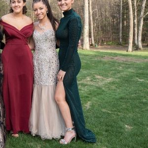 Beautiful green prom dress.